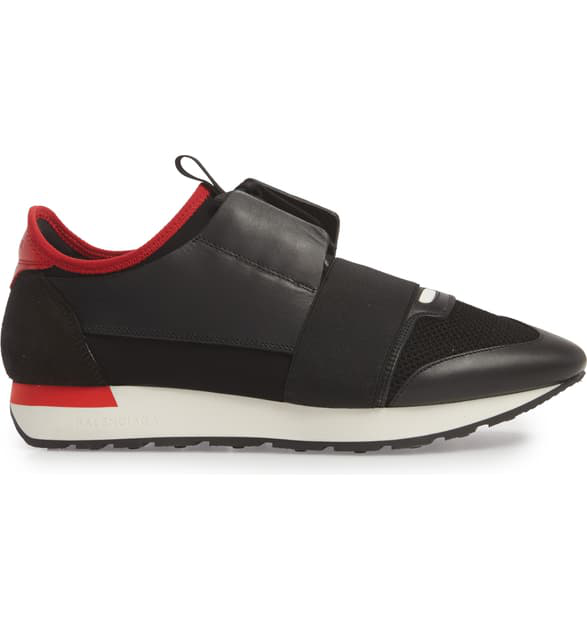 balenciaga race runners all black