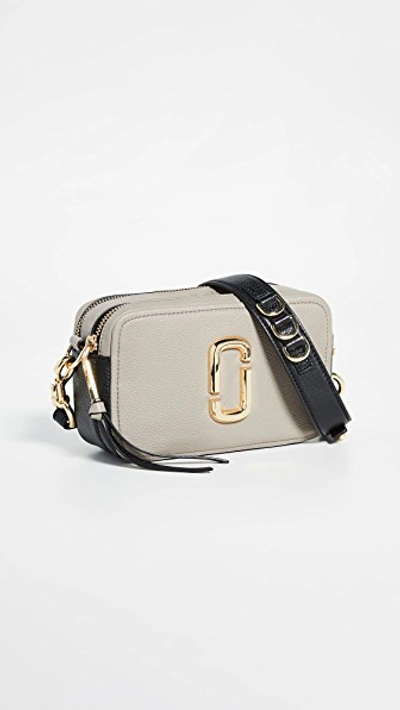 Shop Marc Jacobs The Softshot 21 Bag In Cement Multi