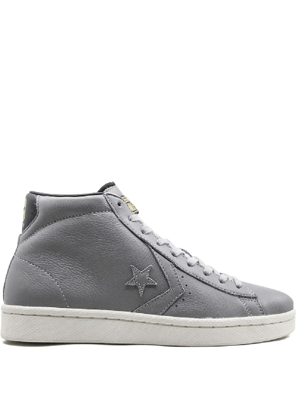 leather upper trainers