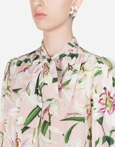 Shop Dolce & Gabbana Pussy-bow Shirt In Lily-print Crepe De Chine In Pink