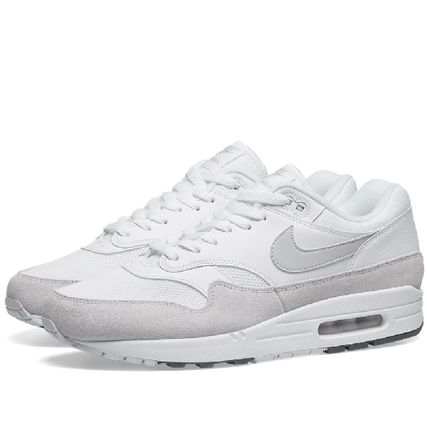 air max 1s white