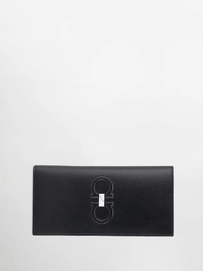 Shop Ferragamo Vertical Wallet In Black