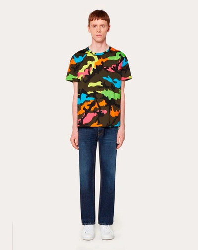 Shop Valentino Uomo Camouflage T-shirt In Multicolored