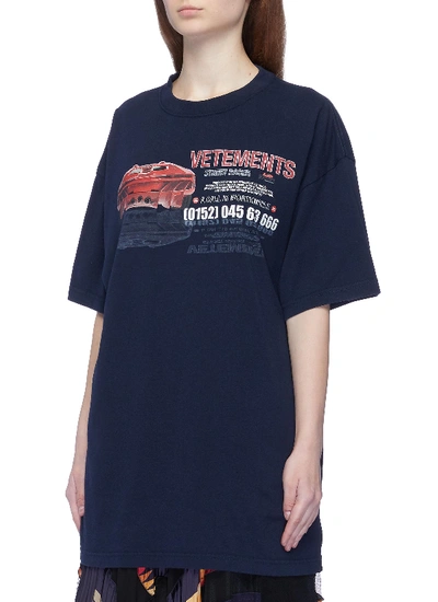 Vetements 'car Hotline' Slogan Graphic Print Oversized Unisex T-shirt In  Navy | ModeSens