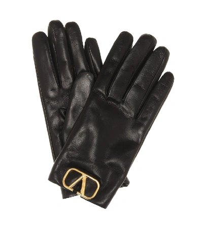 Shop Valentino Vlogo Leather Gloves In Black