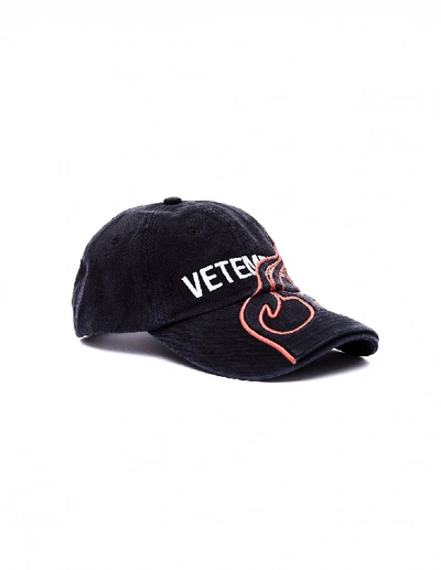 Shop Vetements Embroidered Cotton Cap In White