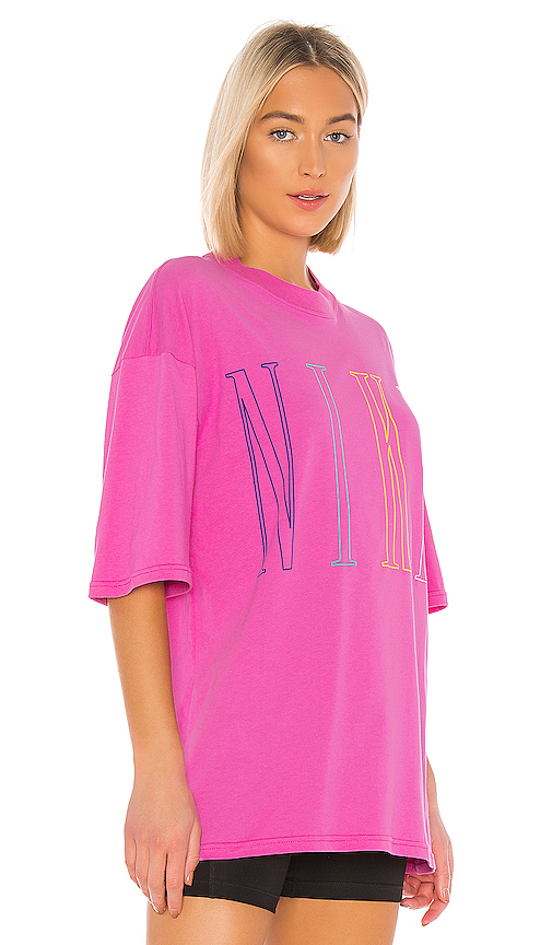 nike boxy tee gce