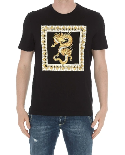 Shop Versace Logo T-shirt In Black