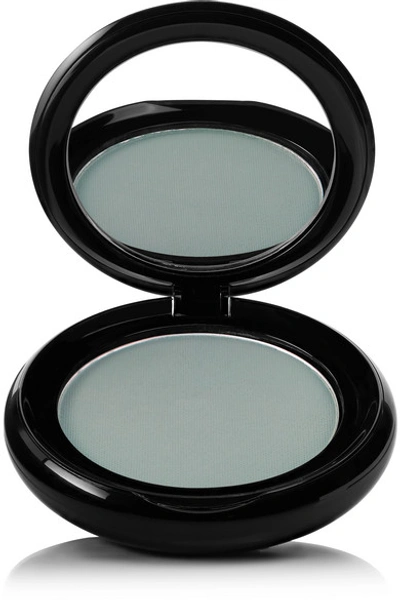 Shop Marc Jacobs Beauty O!mega Shadow Gel Powder Eyeshadow - Smo! Ke In Gray