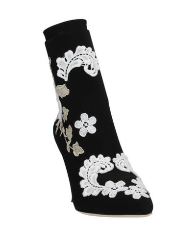 Dolce & Gabbana Ankle Boots In Black