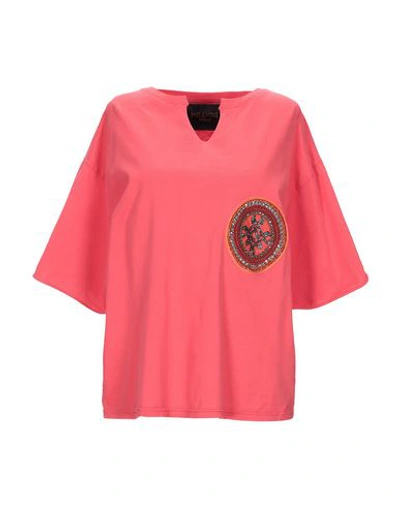 Shop Mr & Mrs Italy T-shirts In Coral
