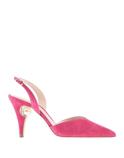 Shop Nicholas Kirkwood Pump In Fuchsia