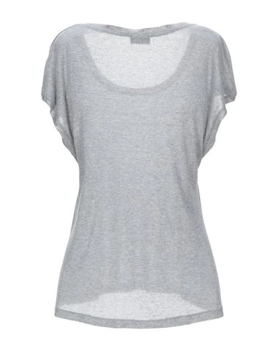 Shop Blauer T-shirts In Grey