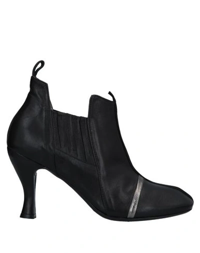 Shop Malloni Woman Ankle Boots Black Size 6 Soft Leather
