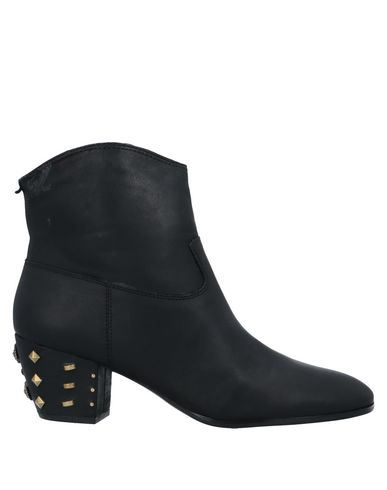 michael kors silver boots