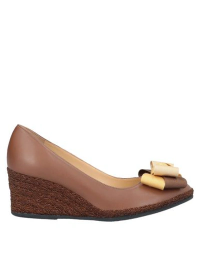 Shop A.testoni Pump In Brown