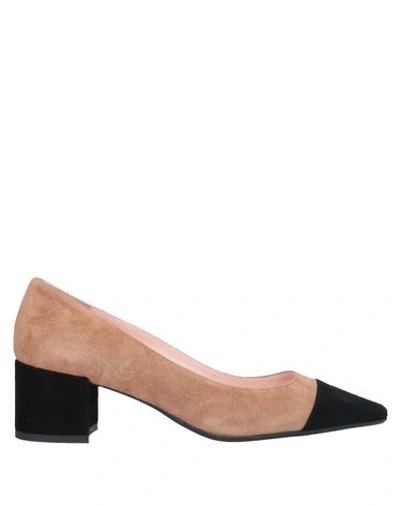 Shop Anna F Pump In Beige