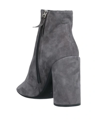 Shop Eleventy Ankle Boot In Lead