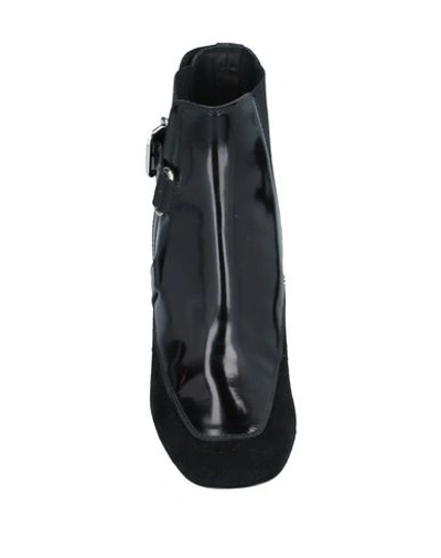 Tod's Ankle Boots In Black