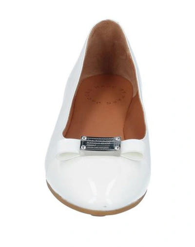 Shop Marc By Marc Jacobs Ballet Flats In White