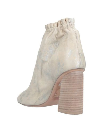 Shop Cinzia Araia Ankle Boot In Ivory