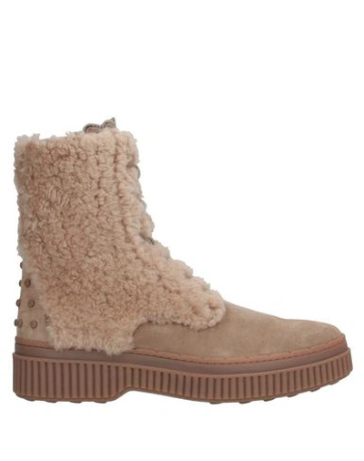 Tod's Ankle Boots In Suede And Sheepskin In Beige