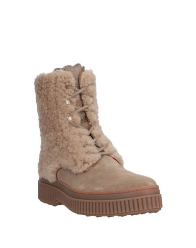 Tod's Ankle Boots In Suede And Sheepskin In Beige