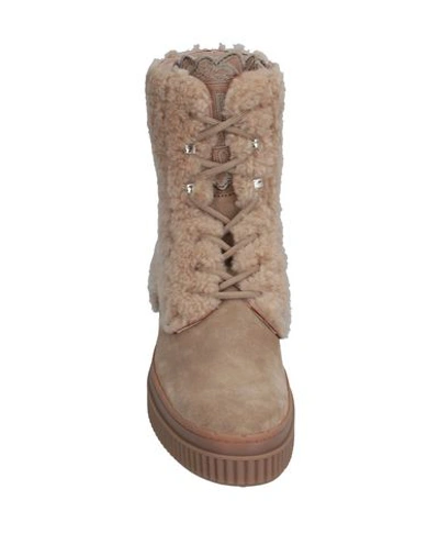 Tod's Ankle Boots In Suede And Sheepskin In Beige