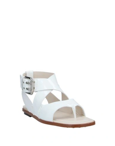 Shop Tod's Woman Thong Sandal White Size 6 Soft Leather