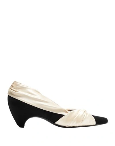 Shop Stella Mccartney Pumps In Black