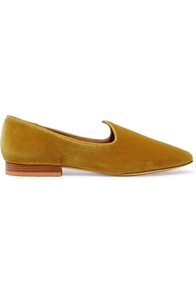 Shop Le Monde Beryl Venetian Velvet Loafers In Gold