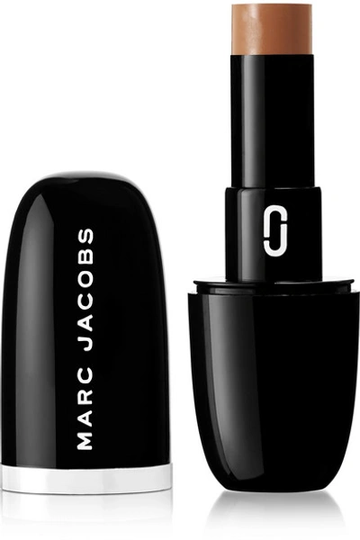 MARC JACOBS BEAUTY ACCOMPLICE CONCEALER & TOUCH-UP STICK - MEDIUM 39 