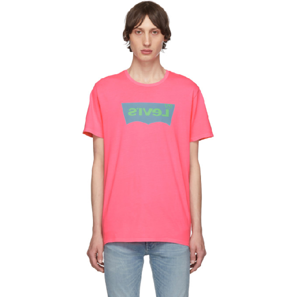 levis pink