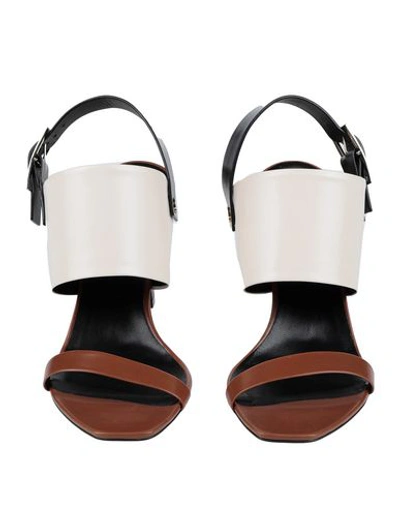 Roger Vivier Sandals In Ivory