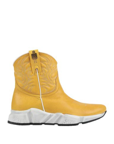 Shop Texas Robot Woman Ankle Boots Ocher Size 5 Soft Leather In Yellow