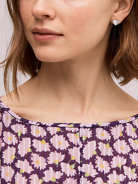 heritage spade small heart studs