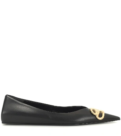 Shop Balenciaga Bb Knife Leather Ballet Flats In Black