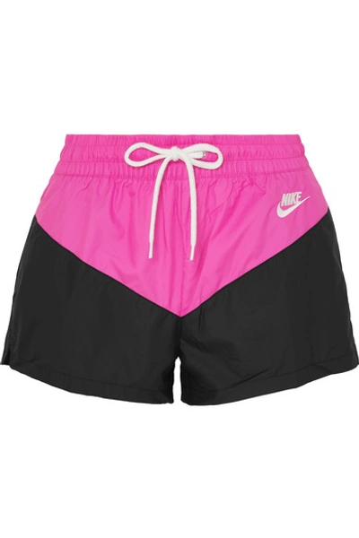 NIKE TWO-TONE SHELL SHORTS 