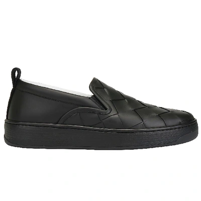 Shop Bottega Veneta Woven Detail Slip In Black