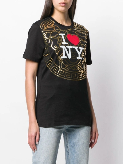 Shop Versace New York-print T-shirt In Black