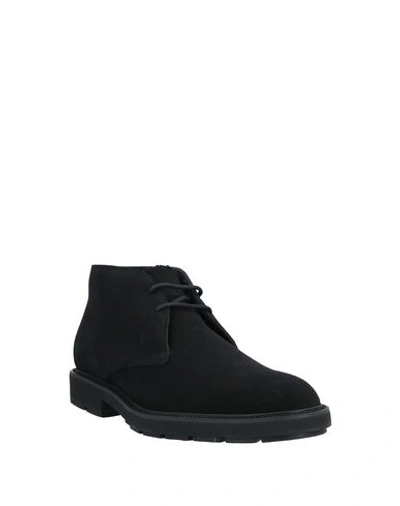 Shop Tod's Man Ankle Boots Black Size 6 Shearling