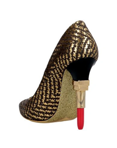 Shop Alberto Guardiani Pump In Gold