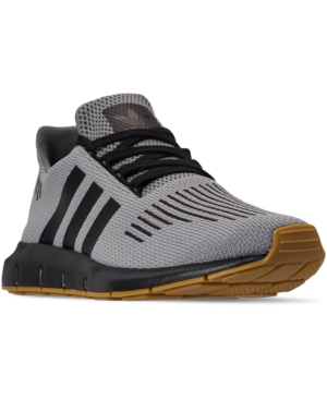 swift run casual adidas