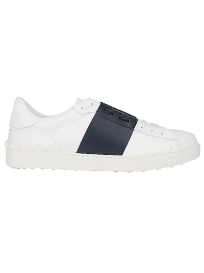 Shop Valentino Sneakers In Bianco/marine