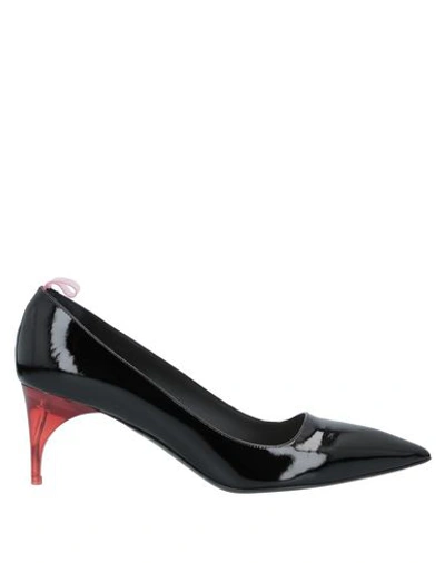 Shop Alain Tondowski Pump In Black