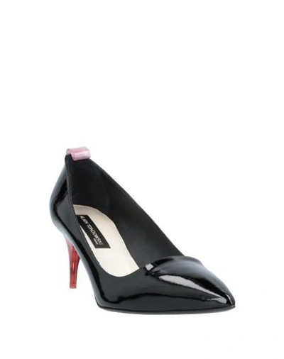 Shop Alain Tondowski Pump In Black