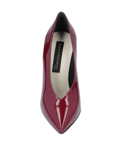 Shop Alain Tondowski Pump In Maroon