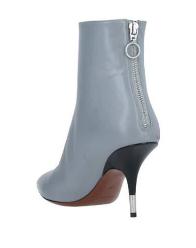 Shop Alain Tondowski Ankle Boot In Grey