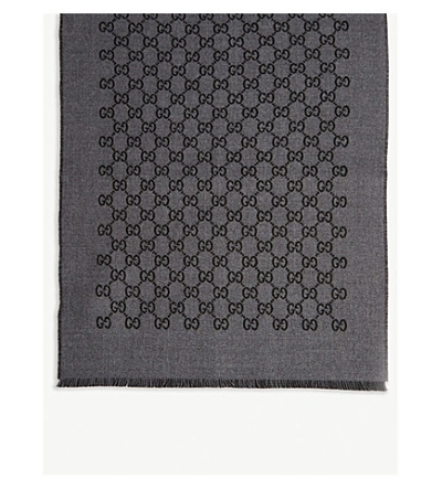 Shop Gucci Gg Print Wool Scarf In Grey