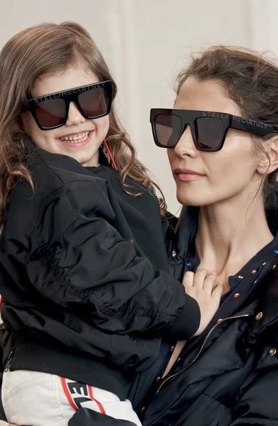 Shop Stella Mccartney Mum & Me 51mm Flat Top Sunglasses Set In Black